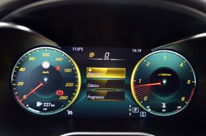 Mercedes GLC 220d 9G-Tronic 194cv 4Matic AMG  - Foto 30