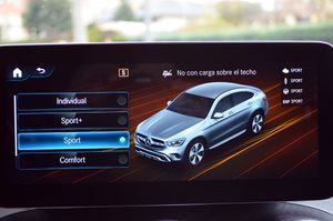 Mercedes GLC 220d 9G-Tronic 194cv 4Matic AMG  - Foto 83
