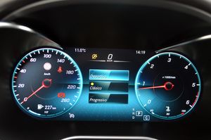 Mercedes GLC 220d 9G-Tronic 194cv 4Matic AMG  - Foto 29