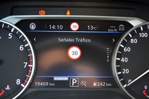 Nissan Juke 1.0 DIG-T 117cv DCT N-Design Active Bitono  - Foto 53