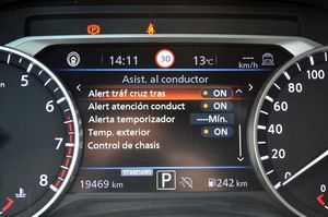 Nissan Juke 1.0 DIG-T 117cv DCT N-Design Active Bitono  - Foto 69