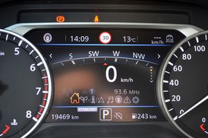 Nissan Juke 1.0 DIG-T 117cv DCT N-Design Active Bitono  - Foto 51