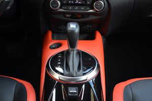 Nissan Juke 1.0 DIG-T 117cv DCT N-Design Active Bitono  - Foto 14