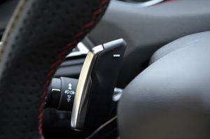 Peugeot 308 2.0 BlueHDI 180cv EAT8 GT  - Foto 22