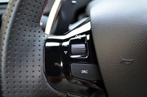 Peugeot 308 2.0 BlueHDI 180cv EAT8 GT  - Foto 20