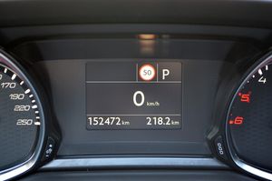 Peugeot 308 2.0 BlueHDI 180cv EAT8 GT  - Foto 32