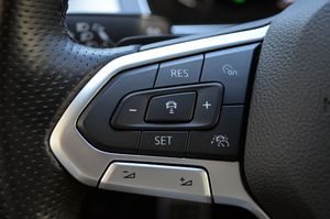 Volkswagen Passat Variant 2.0 Tdi 190cv DSG R-Line  - Foto 19