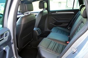 Volkswagen Passat Variant 2.0 Tdi 190cv DSG R-Line  - Foto 8