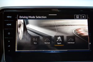 Volkswagen Passat Variant 2.0 Tdi 190cv DSG R-Line  - Foto 79