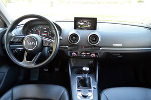 Audi A3 Sportback 1.0 Tfsi 116cv Design Edition  - Foto 6