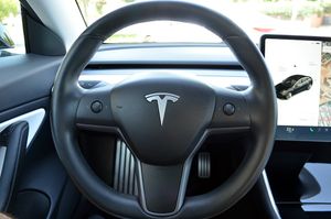 Tesla Model 3 Performance AWD  - Foto 17
