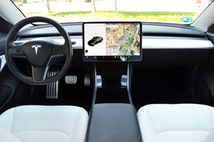 Tesla Model 3 Performance AWD  - Foto 6