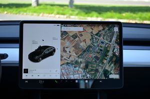 Tesla Model 3 Performance AWD  - Foto 14