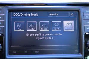 Volkswagen Passat Variant GTE PHEV 218cv  - Foto 87