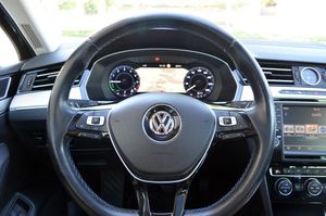 Volkswagen Passat Variant GTE PHEV 218cv  - Foto 18
