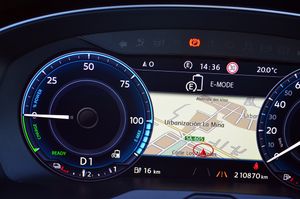 Volkswagen Passat Variant GTE PHEV 218cv  - Foto 92