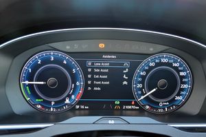 Volkswagen Passat Variant GTE PHEV 218cv  - Foto 36