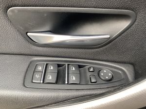 BMW Serie 3 Gran Turismo 318 M PAKET  - Foto 28