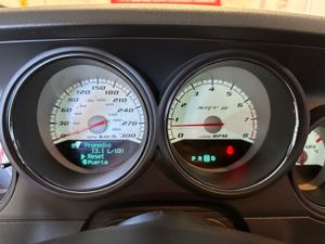 Dodge Challenger SRT8  430 CV - Foto 33