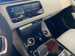 Land-Rover Range Rover Velar 2.0D I4 150kW RDynamic S 4WD Auto  - Foto 24