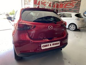Mazda 2 1.5 GE 66kW 90CV Black Tech Edition AT  - Foto 8