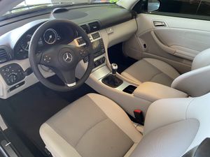 Mercedes Clase CLC 180 K  - Foto 14