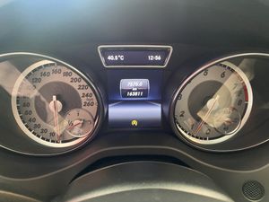 Mercedes GLA 200 URBAN  - Foto 25