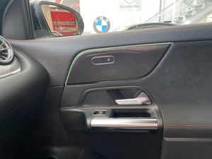 Mercedes GLA 200D  - Foto 24
