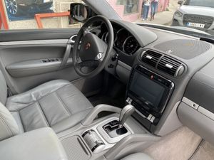 Porsche Cayenne Turbo 500CV - Foto 15