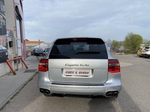 Porsche Cayenne Turbo 500CV - Foto 11