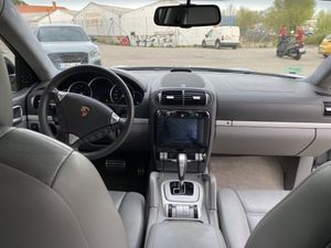 Porsche Cayenne Turbo 500CV - Foto 20