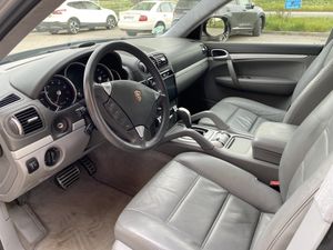 Porsche Cayenne Turbo 500CV - Foto 17