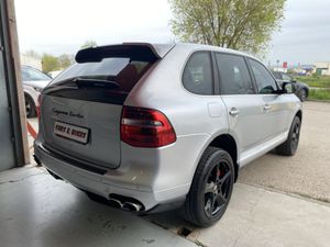 Porsche Cayenne Turbo 500CV - Foto 32