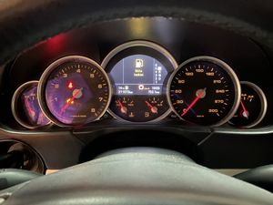 Porsche Cayenne Turbo S 5p.  - Foto 14