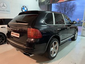 Porsche Cayenne Turbo S 5p.  - Foto 5