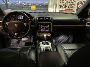 Porsche Cayenne Turbo S 5p.  - Foto 13