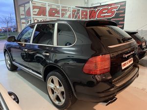 Porsche Cayenne Turbo S 5p.  - Foto 19