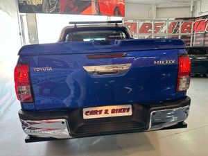 Toyota Hilux 2.4 D4D Cabina Doble VX  - Foto 39