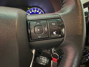 Toyota Hilux 2.4 D4D Cabina Doble VX  - Foto 26