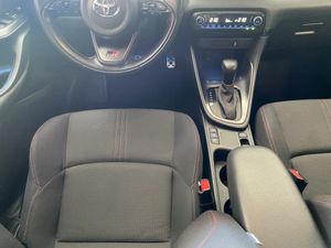 Toyota Yaris 1.5 120H GR Sport  - Foto 8