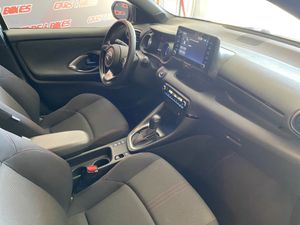 Toyota Yaris 1.5 120H GR Sport  - Foto 4