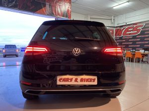 Volkswagen Golf 1.6 TDI 115CV ENJOY DSG  - Foto 17