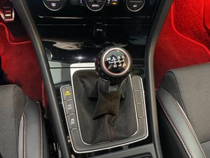 Volkswagen Golf GTI Clubsport 2.0 TSI 265CV BMT  - Foto 21