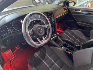 Volkswagen Golf GTI Clubsport 2.0 TSI 265CV BMT  - Foto 17