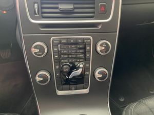 Volvo V60 2.0 D3 Momentum  - Foto 13