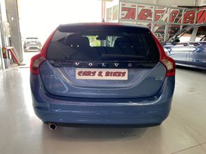 Volvo V60 2.0 D3 Momentum  - Foto 5