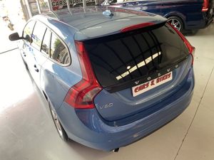 Volvo V60 2.0 D3 Momentum  - Foto 11