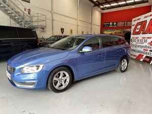 Volvo V60 2.0 D3 Momentum  - Foto 4