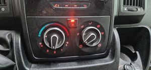Citroën Jumper FURGON 2.2 HDI 120CV BLUE L2H2 3 PLAZAS-AIRE ACONDICIONADO - Foto 17