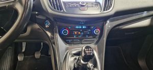 Ford Kuga 2.0 TDCI 150CV 4X4 TITANIUM NAVEGADOR-TRACCION 4X4 - Foto 15